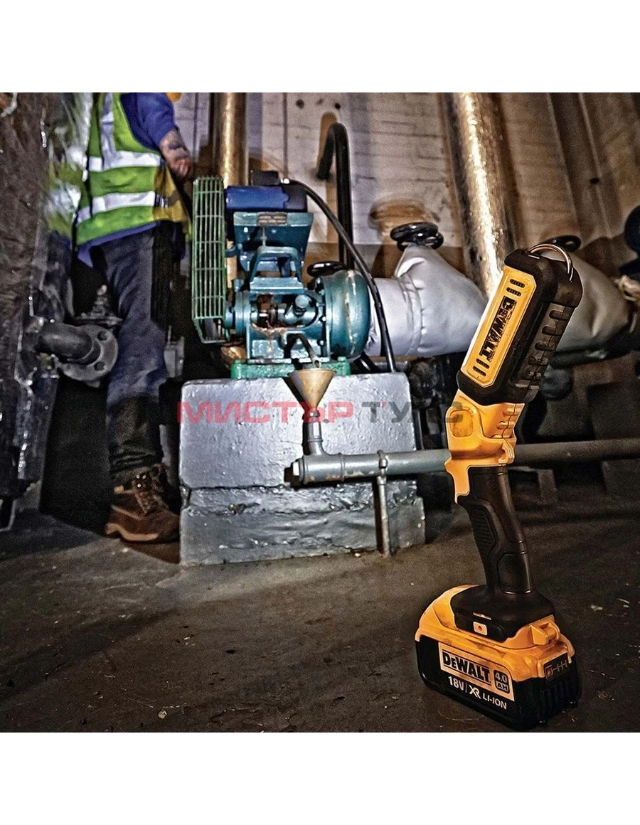 Акумулаторен фенер DeWALT DCL050