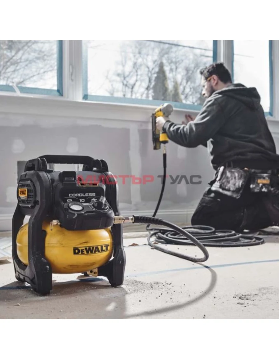 Акумулаторен безмаслен компресор DEWALT DCC1018N 18 V