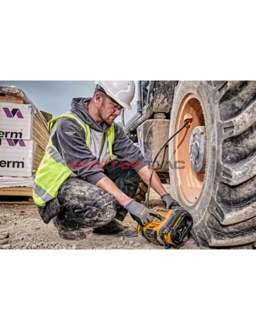 Компресор акумулаторен DEWALT DCC018N , 18V