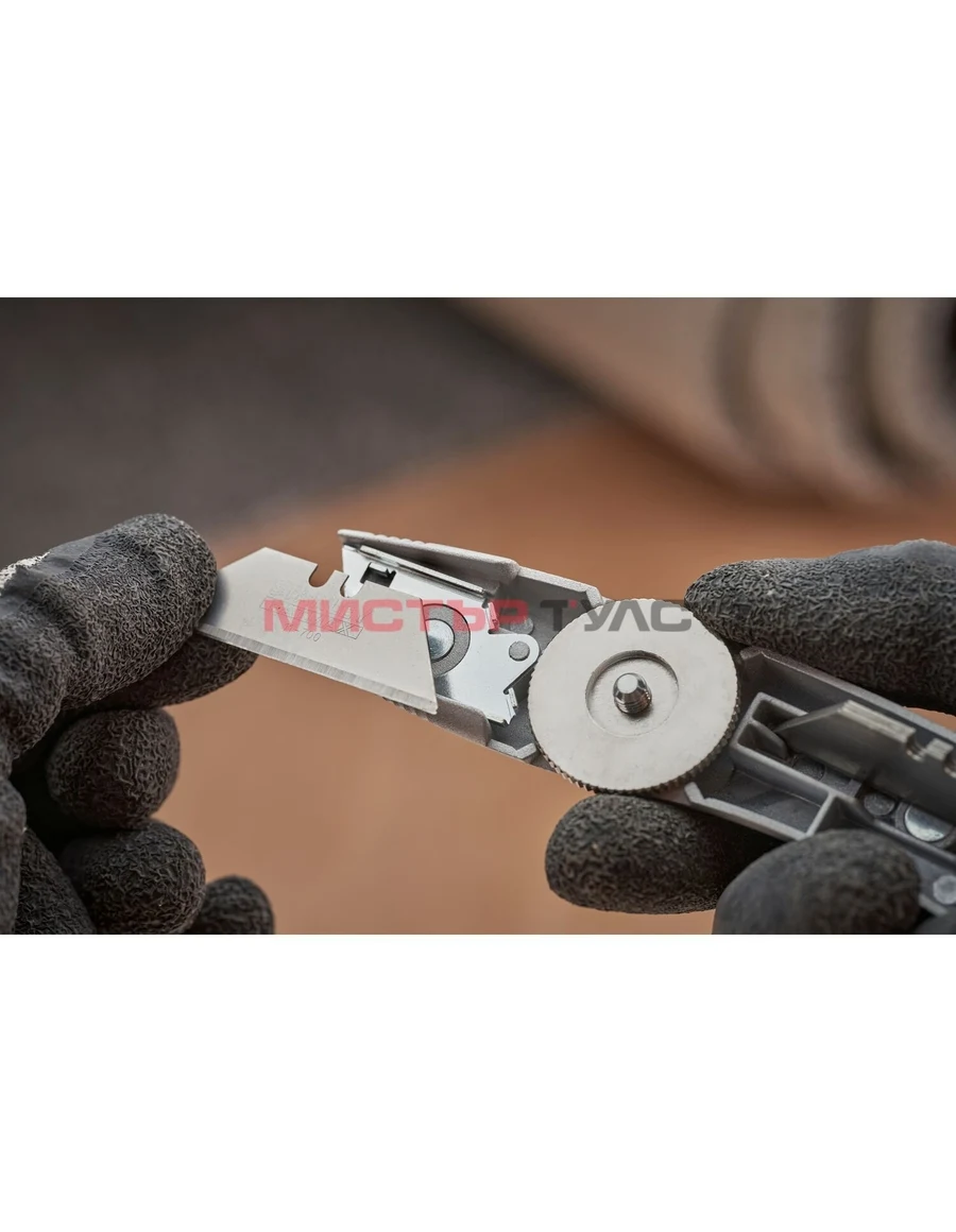 Макетен нож с трапецовидно острие STANLEY FATMAX FMHT10501-0